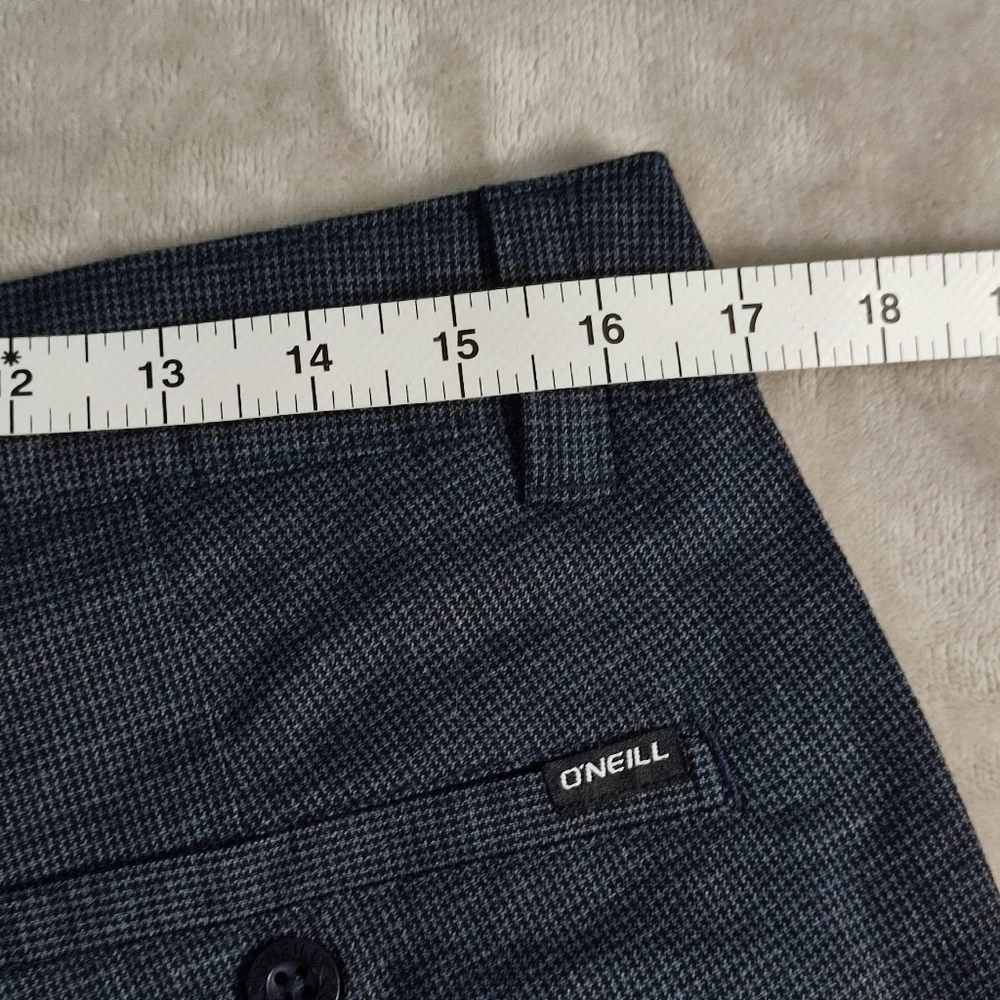 O'Neill Cargo Pants Shorts Size 32 - Picture 9 of 16